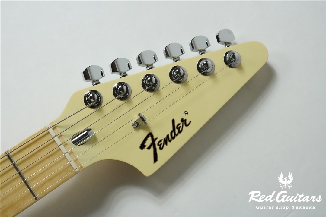 Fender Daiki Tsuneta Swinger - Vintage White | Red Guitars